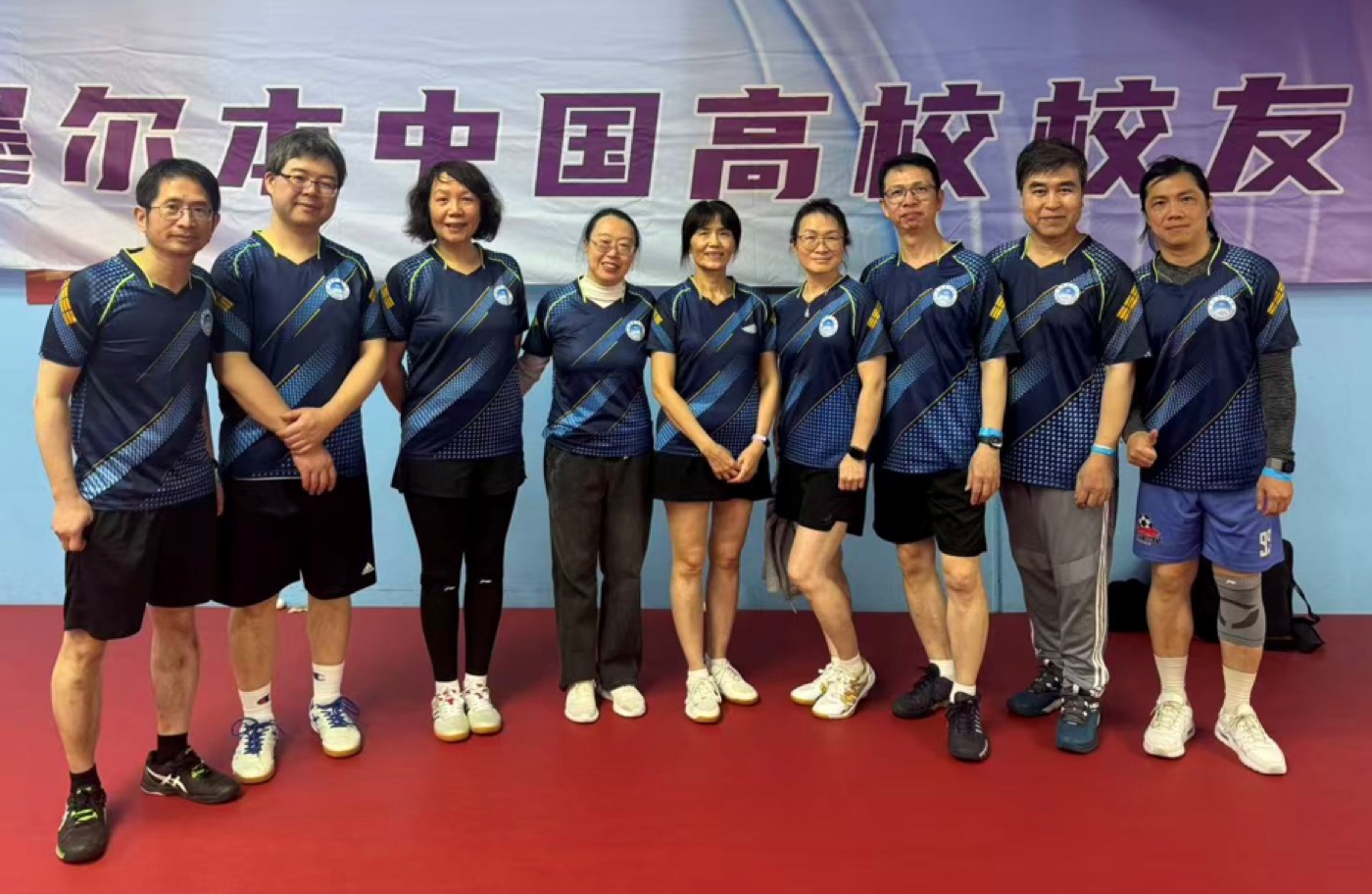华南理工大学两支队伍合影